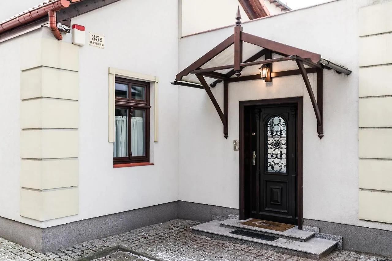 Sanhaus Apartments - Capri - Apartamenty 200 Metrow Od Plazy I Deptaka Sopot Polen